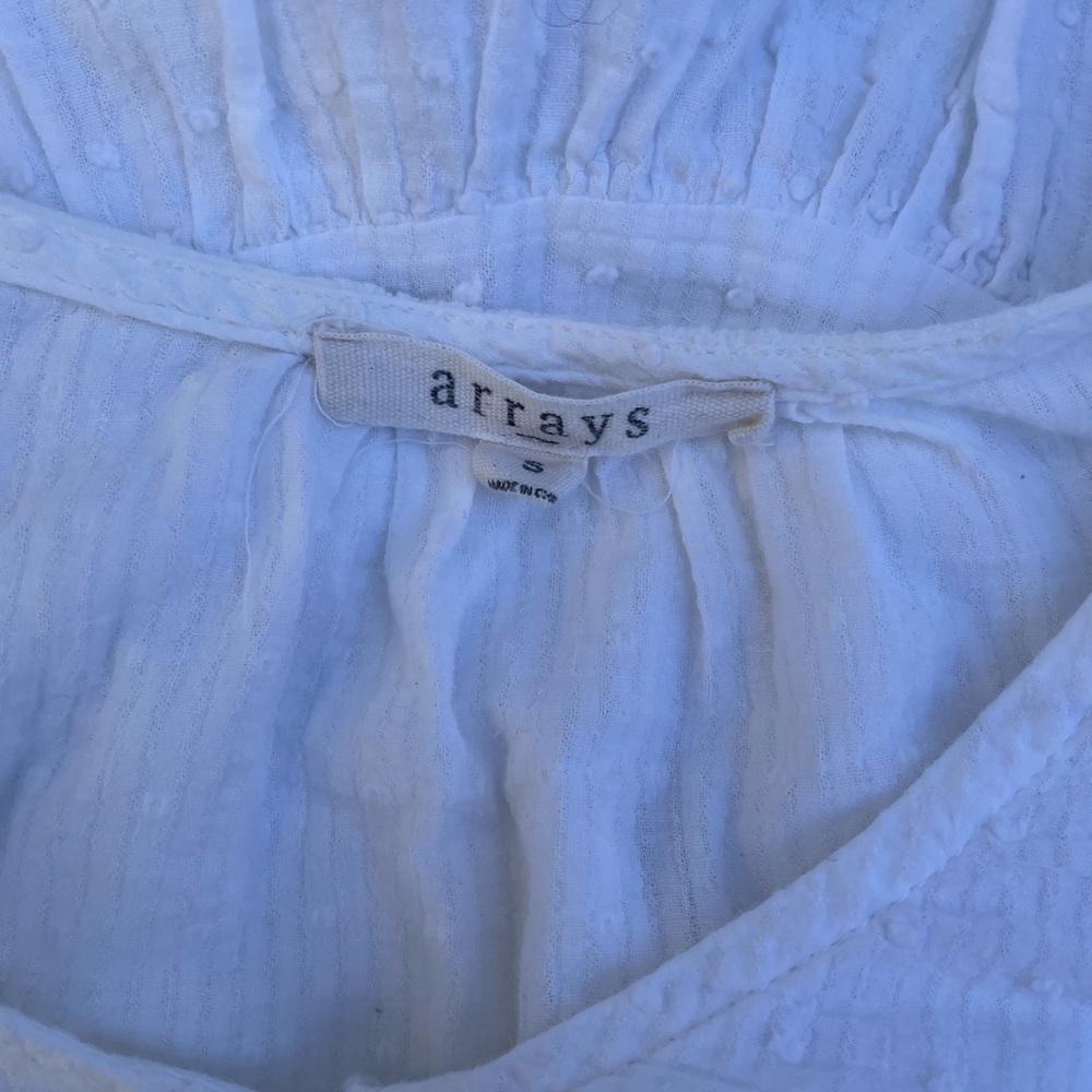 Arrays Blouse - Picture 3 of 4